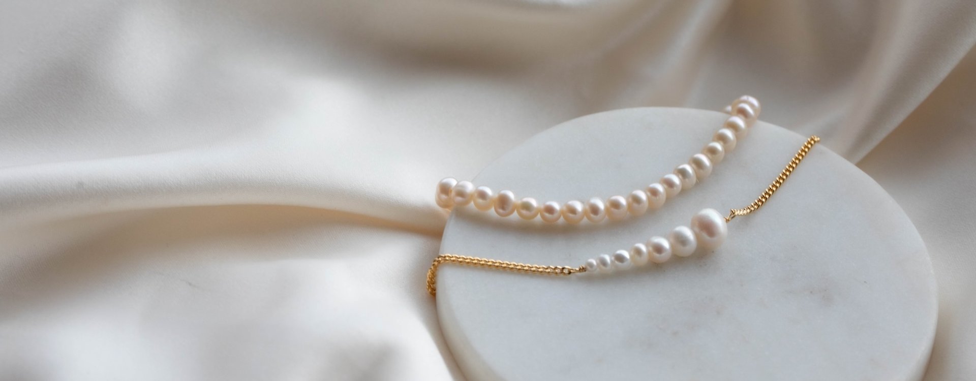 Perle armbånd