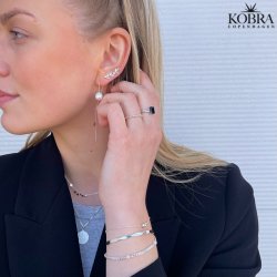 "Vanity" slvring med sort zirkonia sten