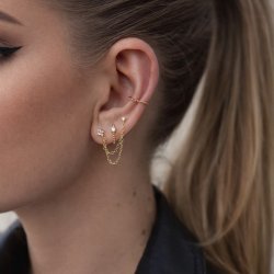 "Mellow" ear cuff with bead design in 18k gold-plated sterling silver.