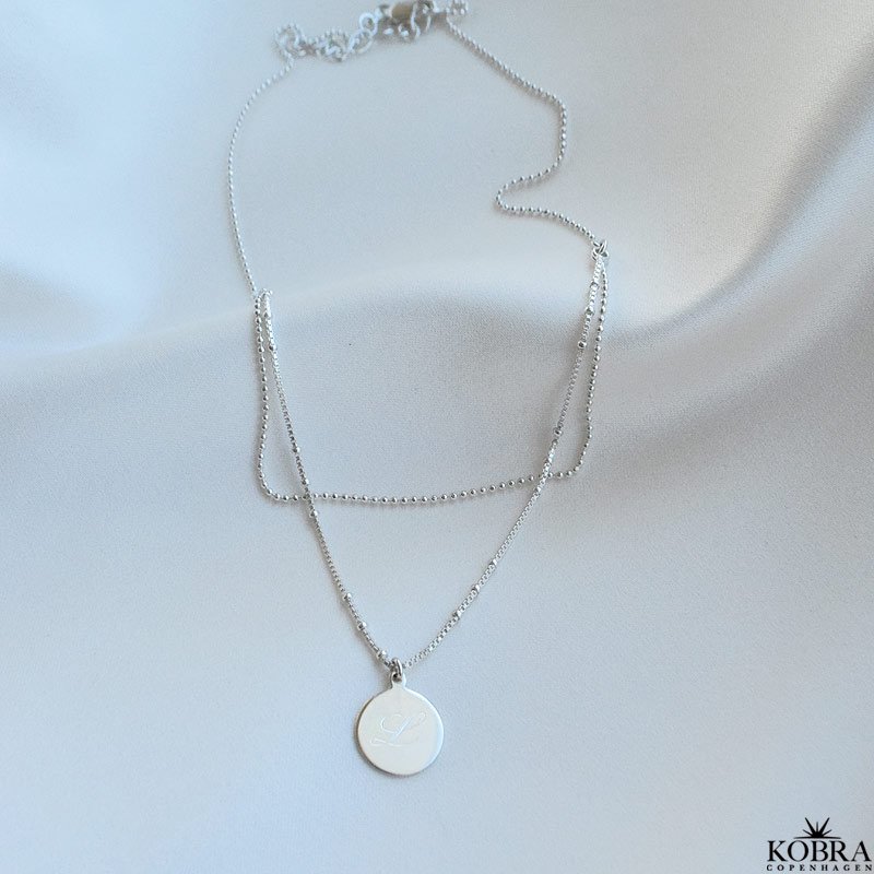 "Eternity" 2 in 1 necklace in silver with small amulet