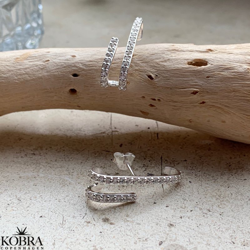 "Avery" slv reringe med hvide sten