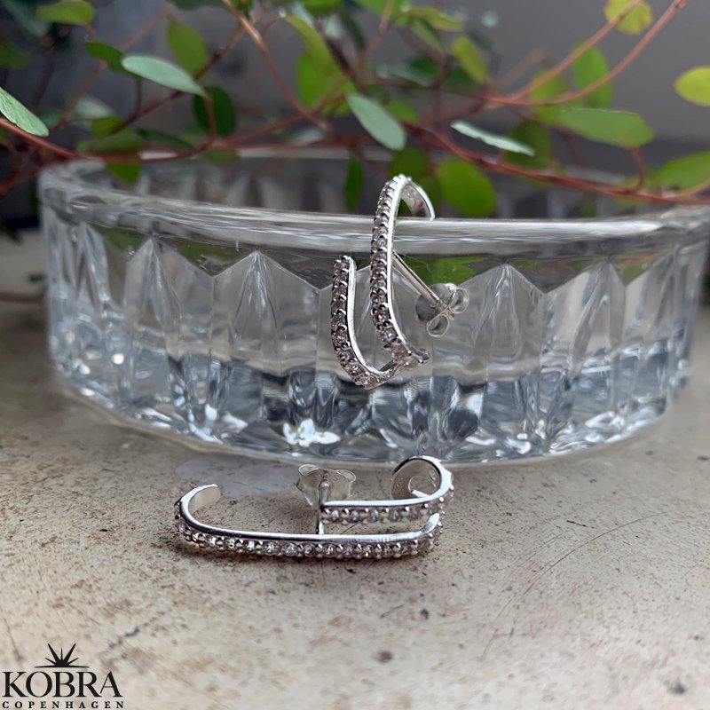 "Avery" slv reringe med hvide sten