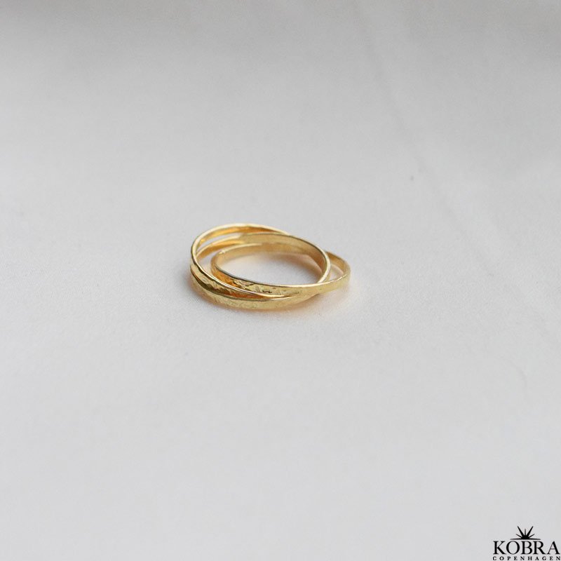 "Hattie" frgylld 3 -i -1 -ring
