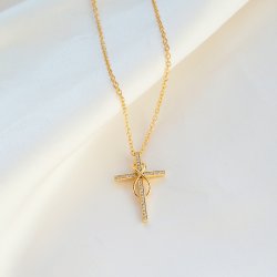 "Allana" krysskjede 18 karat gull belagt med Infinity