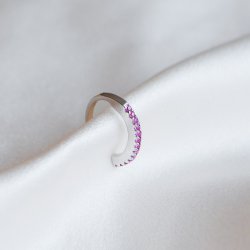 "Camille" earcuff i sterlings�lv med zirkonia.