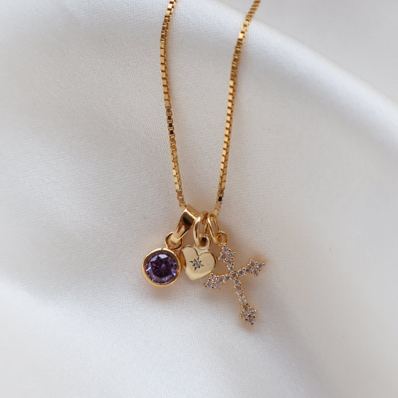 Birthstone charm in gold