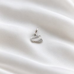 Charm - small silver graduation cap
