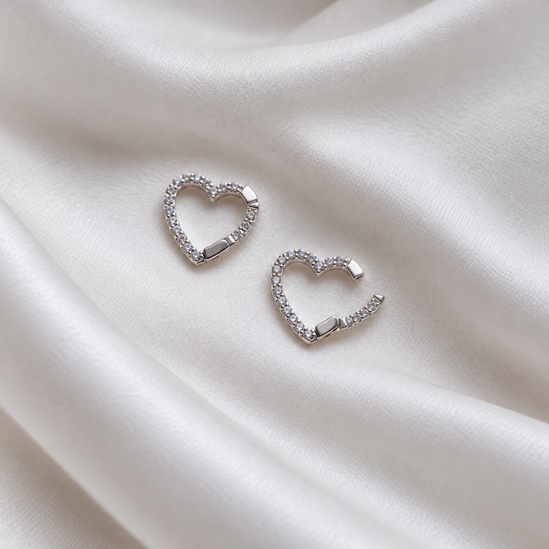 "Open My Heart" charm in silver with white stones