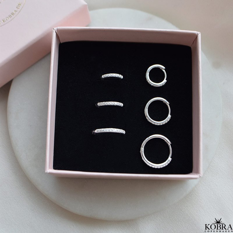 "Vera" Classic zirkonia hoops i slv - Mini, Small eller Medium