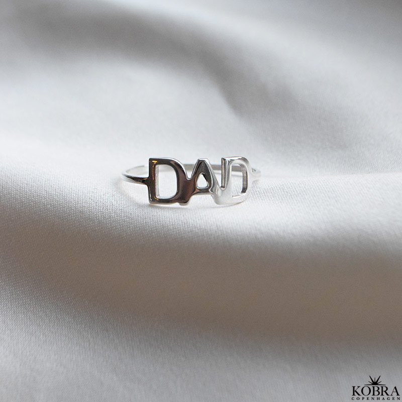 "DAD" ring in sterling silver