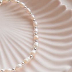 "Royal" pearl anklet with silver balls