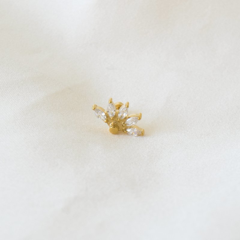 "Liora" piercing med vifte design(1 stk.)