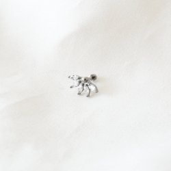 "Liora" piercing med vifte design(1 stk.)