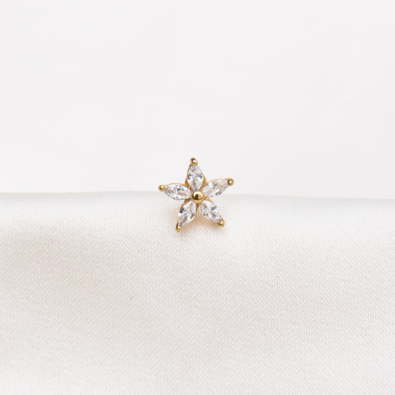 "Zara" piercing med blomst (1 stk.)