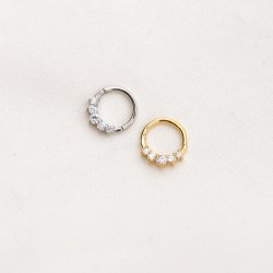 "Aly" piercing hoop med sten(1 stk.)