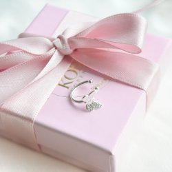 "Fia" silver ear cuff with a delicate butterfly design