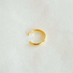 "Simple" 18k forgyldt earcuff i minimalistisk design