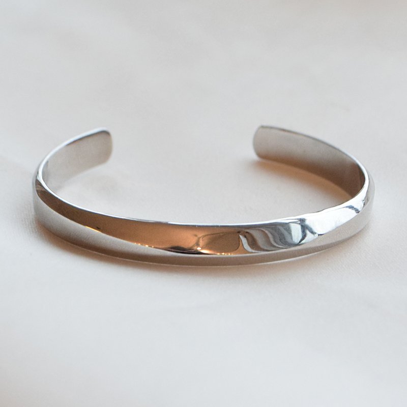 "Ellery" bracelet in steel.