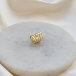 "Fay" earcuff i 18k forgylt sterlings�lv.