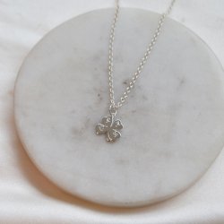 "Felicity" firkl�ver halskjede i s�lv med personlig gravering