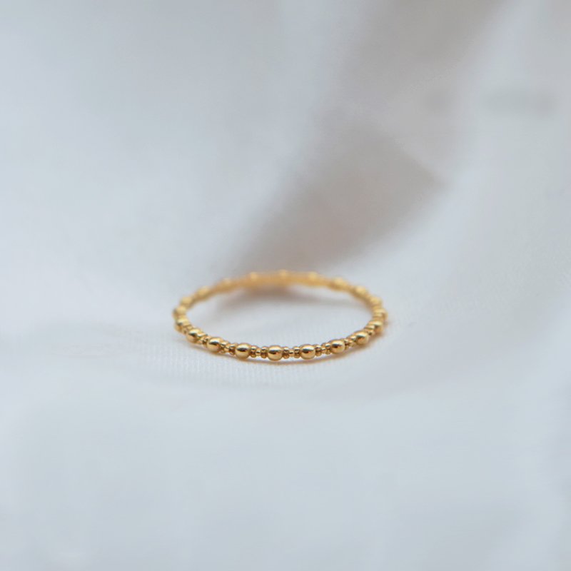 "Fie" ring in 18k gold-plated