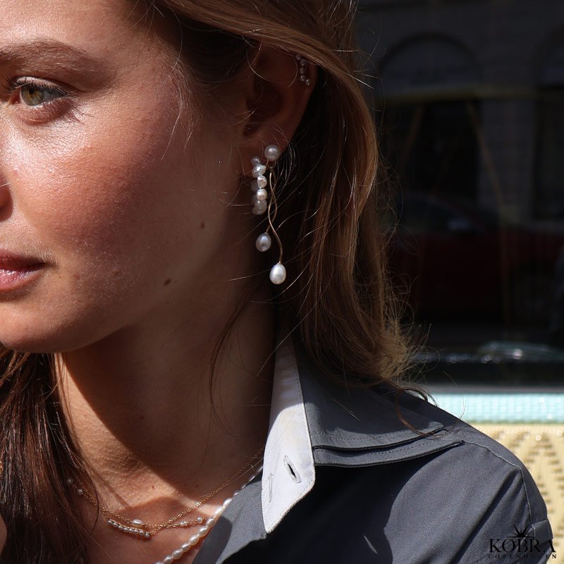 "Maggie" guld perle hoops / øreringe