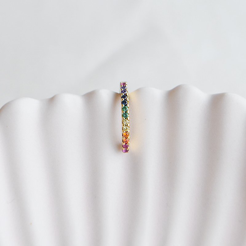 "Hawaii" lille earcuff i 18k forgyldt sterling s�lv med farvede sten