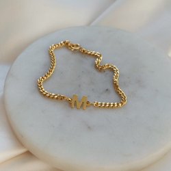 "Hayes" gullbelagt armb�nd med brevet ditt