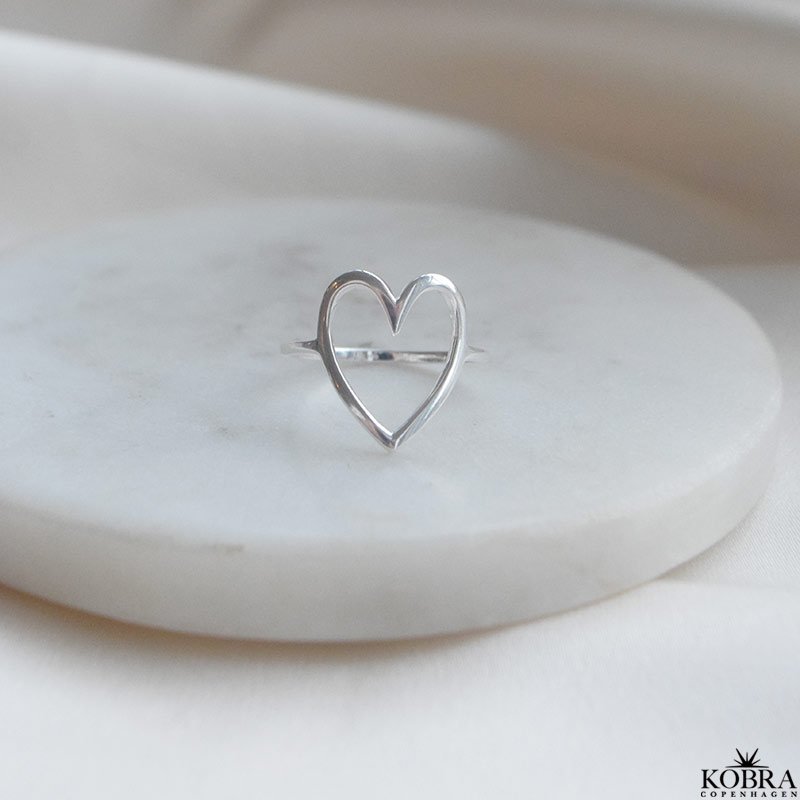 "Love" large heart ring in silver