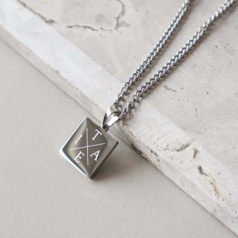 "Trend" steel necklace with cross engraving