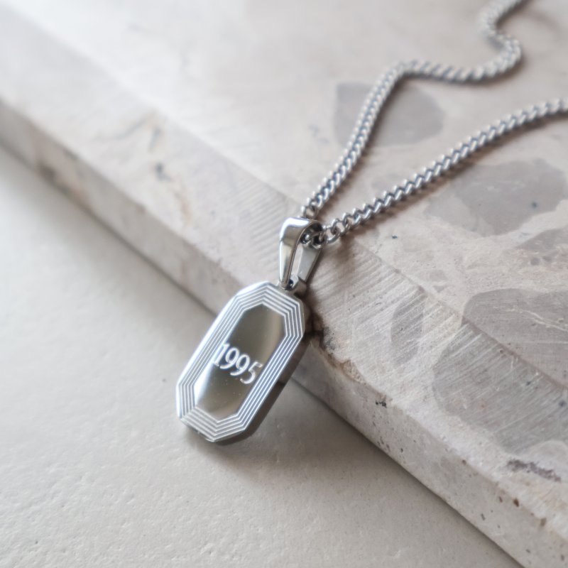 "Tarot" necklace in steel with engraving