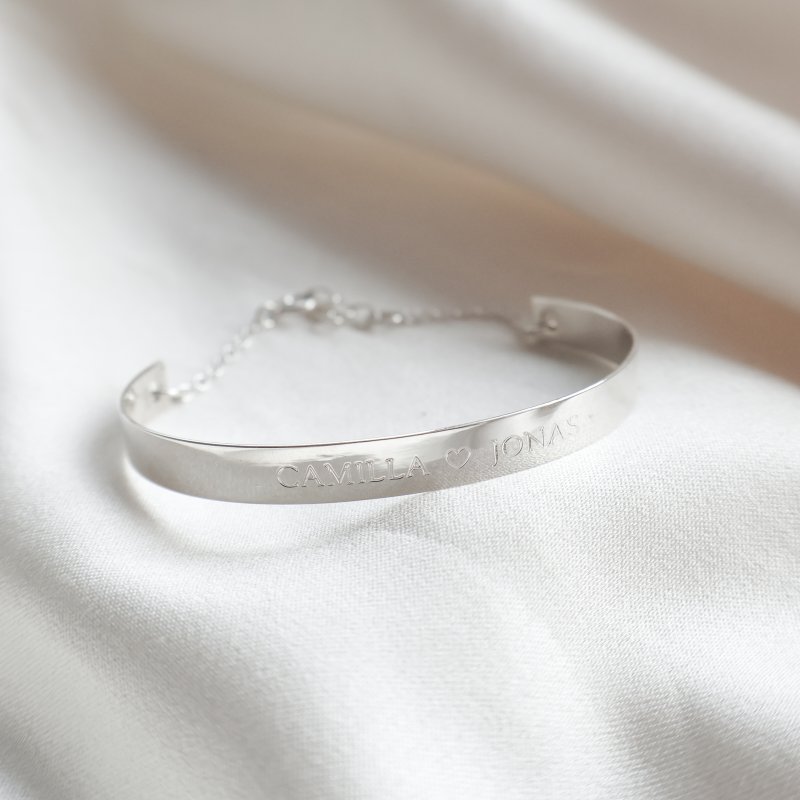 "Love Notes" Silverarmband med Personlig Gravyr