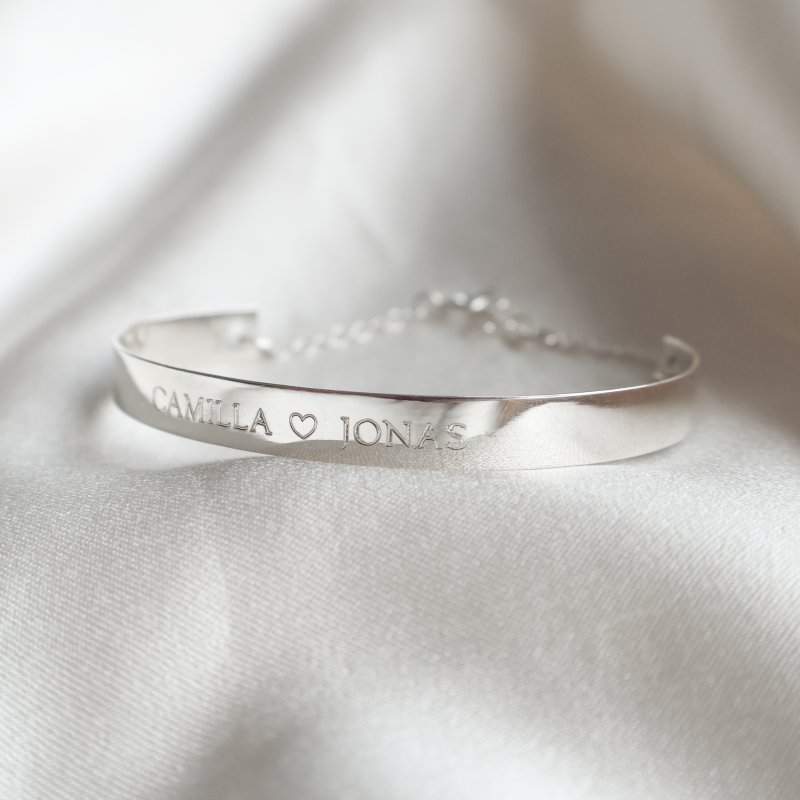 "Love Notes" Silverarmband med Personlig Gravyr