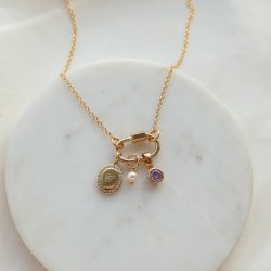 "Charm Club" guldpl�terat halsband med l�s f�r charms
