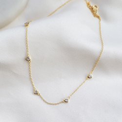 "Junie" gullkjede / choker med fine sm� hjerter