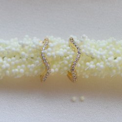 "Lake" Hoops in 18k gold-plated silver with wavy design