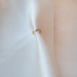 "Leni" ear cuff in 18k gold-plated