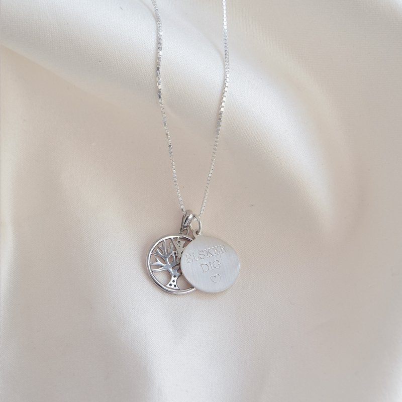 "Liv" halsk�de i sterling s�lv med livets tr� og personlig gravering