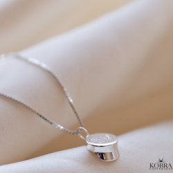 Studenterhue / studentersmykke uden farvet b�nd med gravering