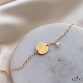 Konfirmationssmykke - guld armb�nd med din indgravering