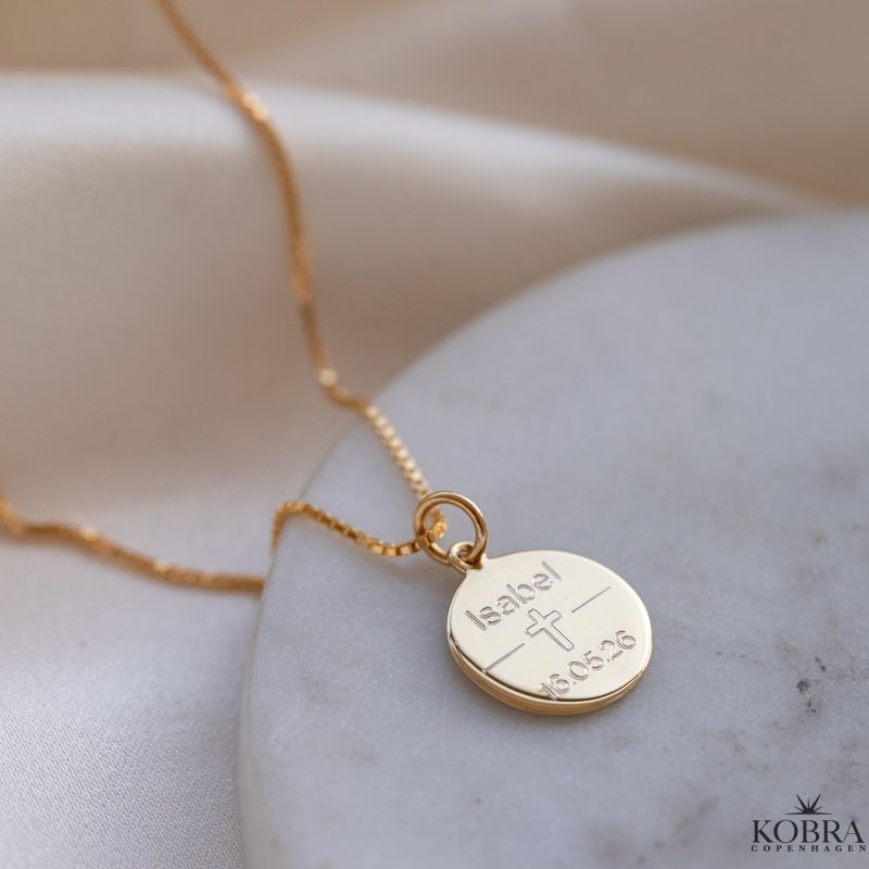 Konfirmationssmykke - 18 karat forgyldt halsk�de med indgravering