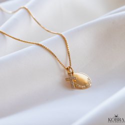 Guld amulet med lille kors vedh�ng - inklusiv gravering!