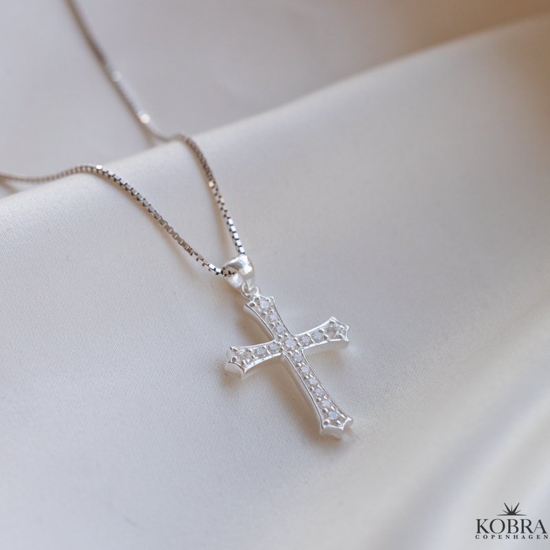 "Guardian" 18k gullbelagt korskjede med stein