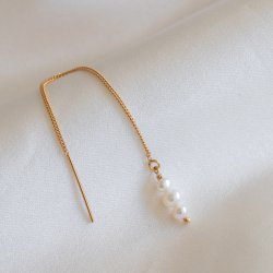 "Midsommar" 1 stk. perle �rering p� guld �retr�de