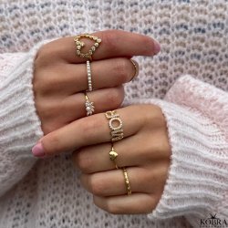 "Zola" gold ring with pearls