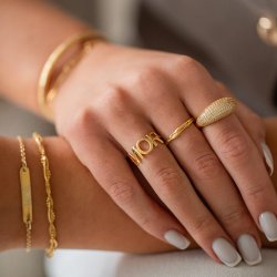 "Domino" pav� dome ring i 18k forgylt s�lv med zirkonia