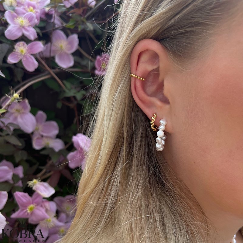 "Maggie" guld perle hoops / øreringe