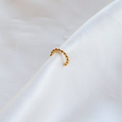 "Mellow" ear cuff in 18k gold-plated