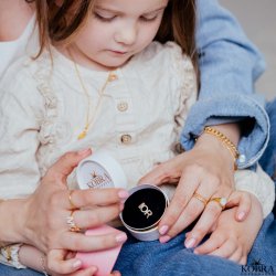 "Mor" gullring med zirconia stein til mor