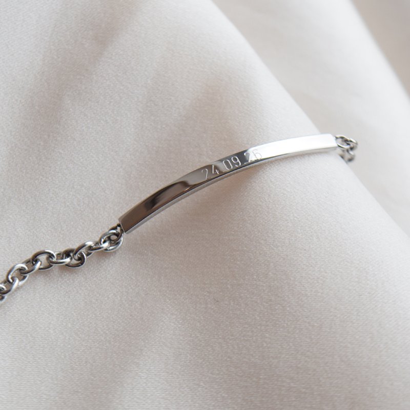 "Frame" personligt armb�nd med gravering